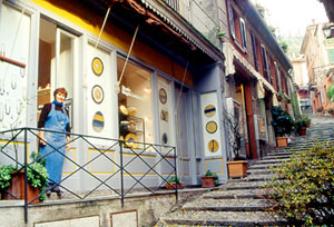 Magda Guaitamacchi Bellagio Italy craft work